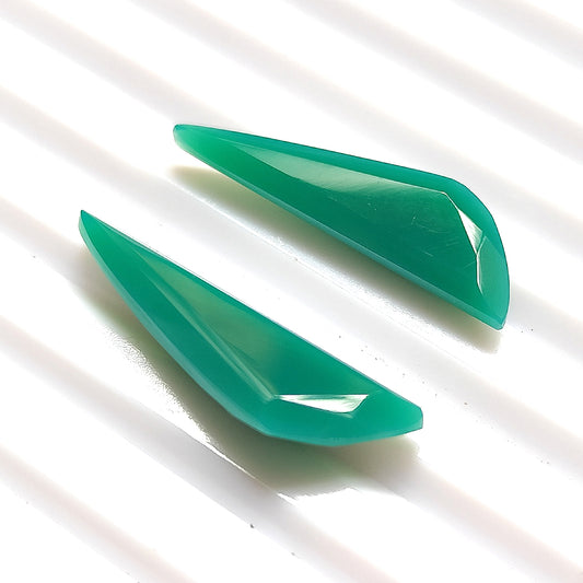 Green Onyx Cut Pair 28×8MM 13.30 Cts.